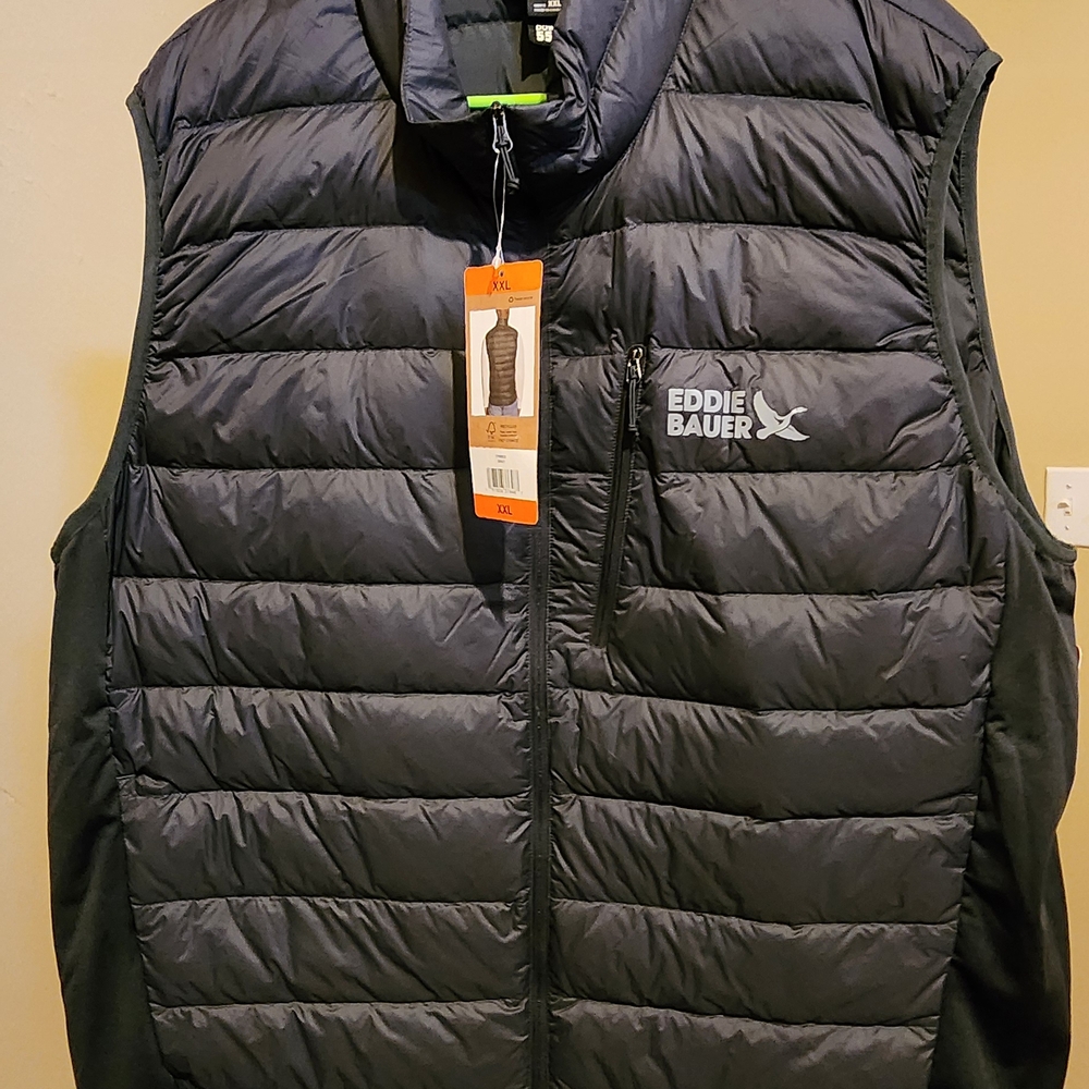 Eddie Bauer Black Quilted Vest Lightweight Insulation